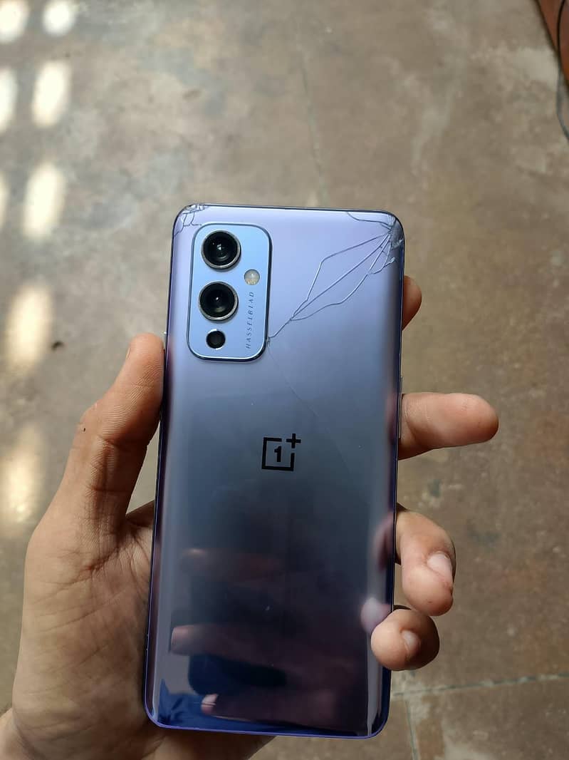 One Plus 9 5g 3