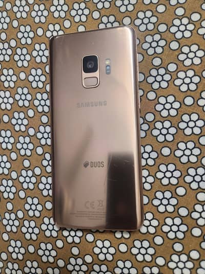 Samsung Galaxy S9 4/64 NON PTA Clean Condition Slight Shade