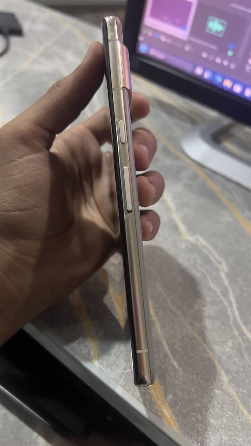 Google Pixel 7 Pro 4