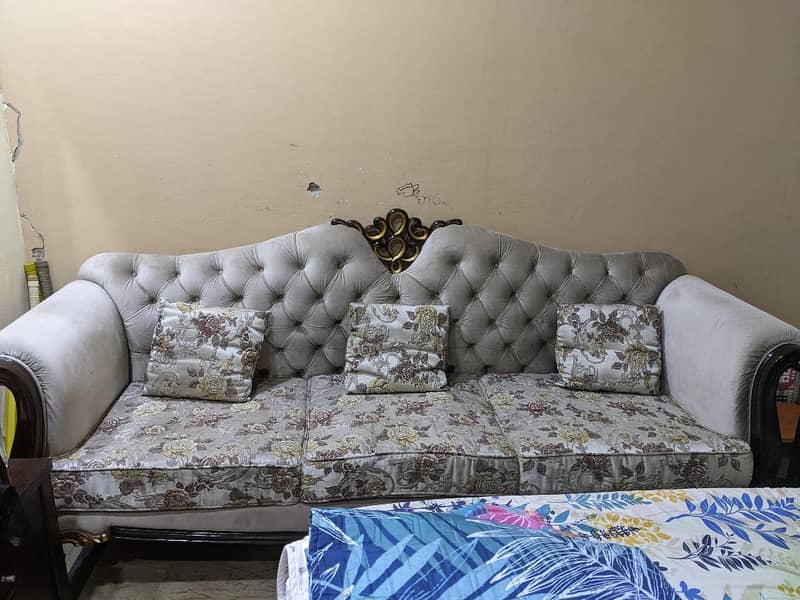 King sofa set 0