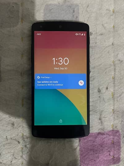 LG Nexus 5 sim Patched