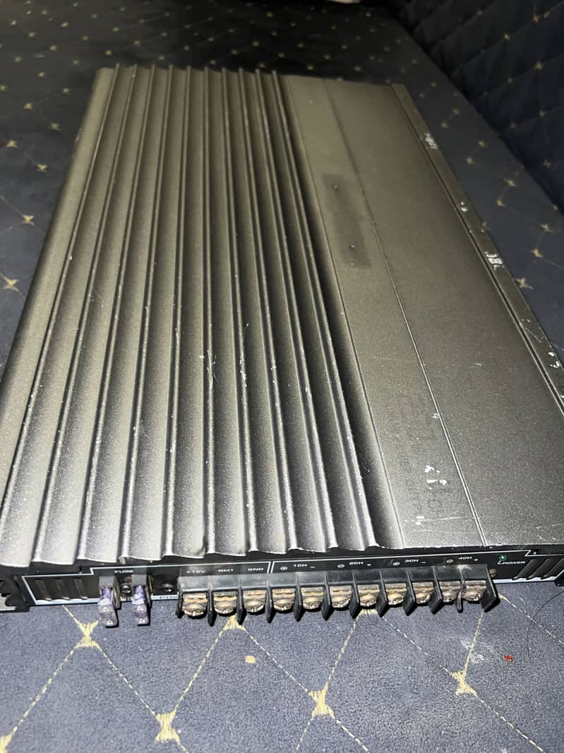 Car Amplifier 1