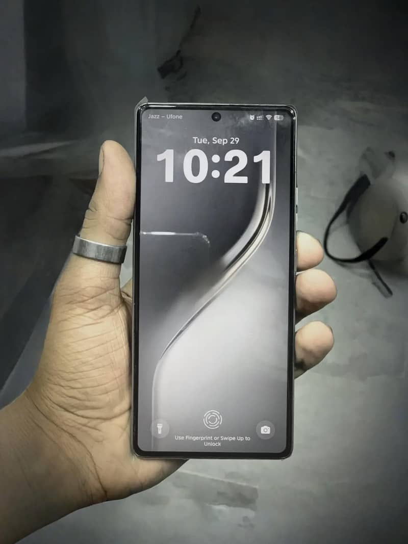 Tecno CAMON 40 0