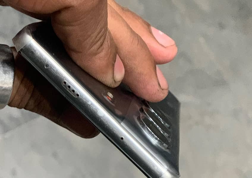 Tecno CAMON 40 5