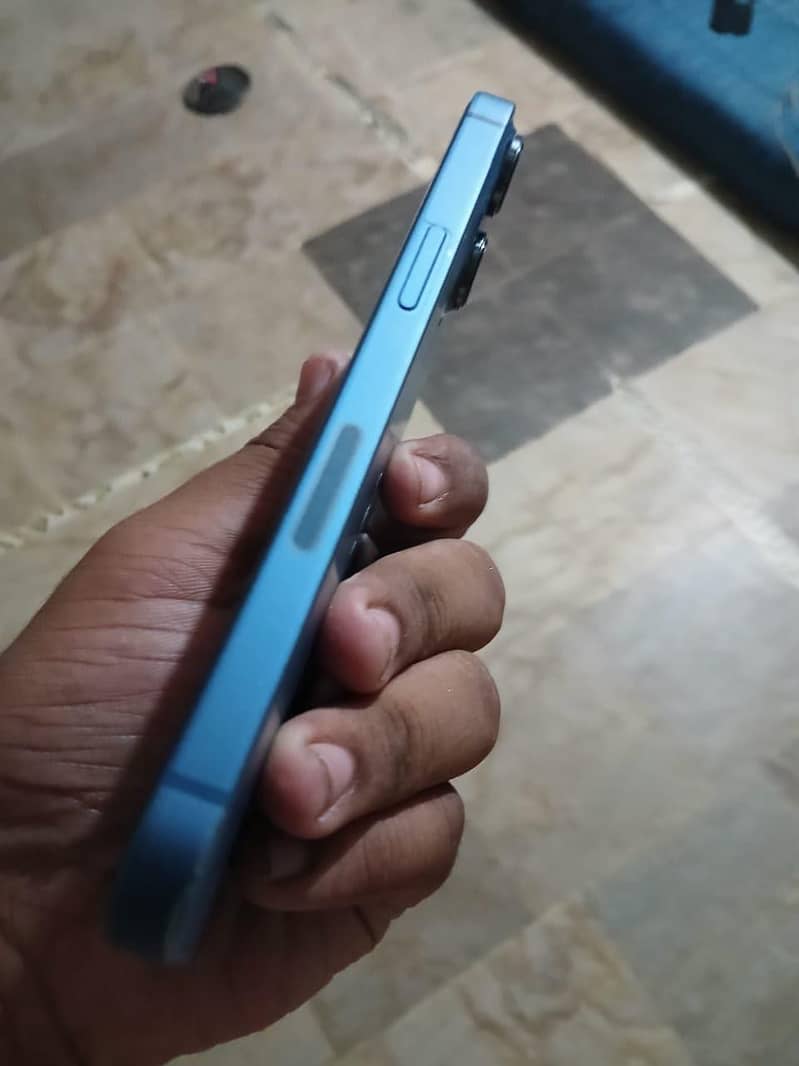 iPhone 13jv 2