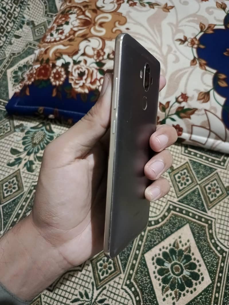 Huawei Mate 9 1