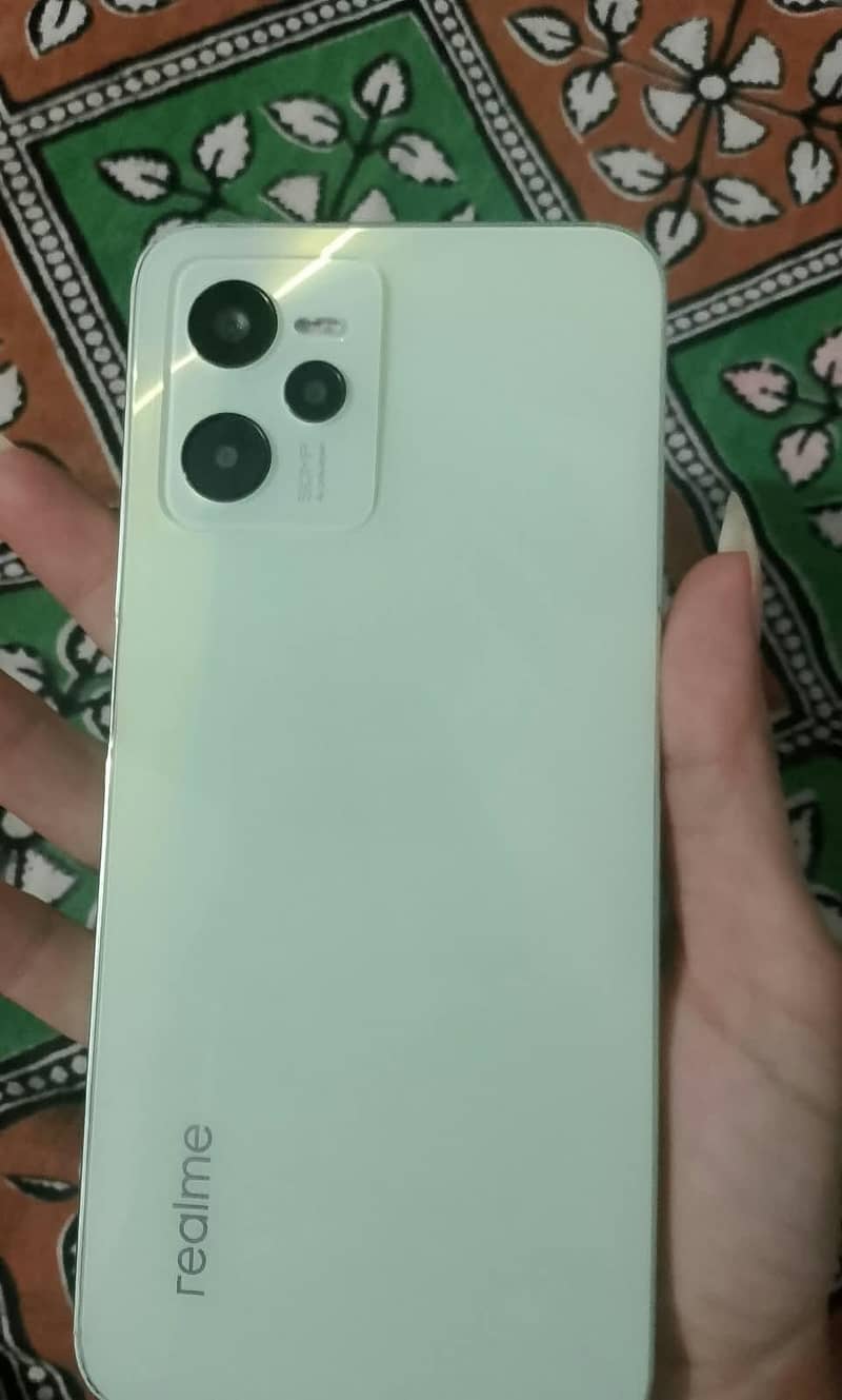 Realme C35 0