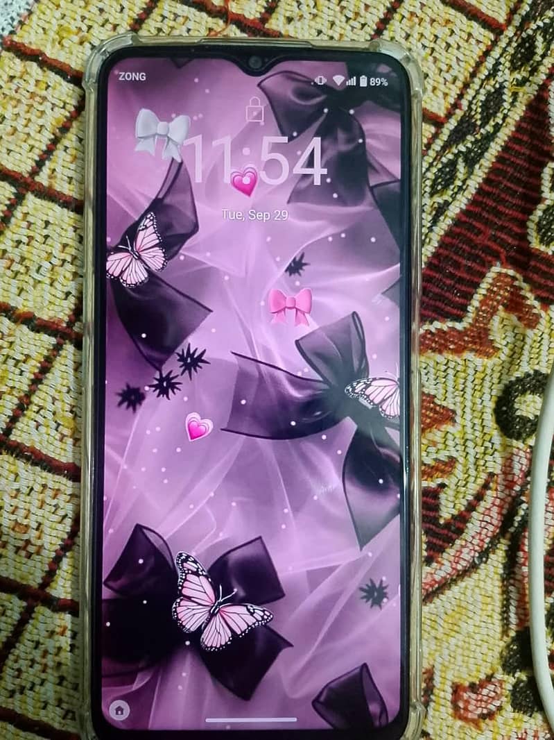 Realme C35 3