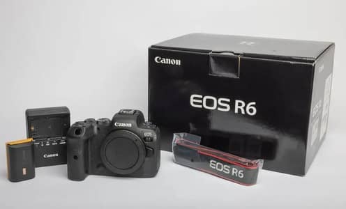 Canon eos r6 with box and genion accessories