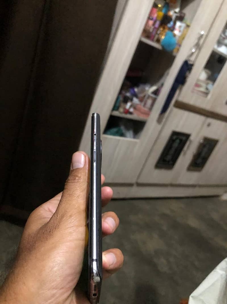 One Plus 7T 4