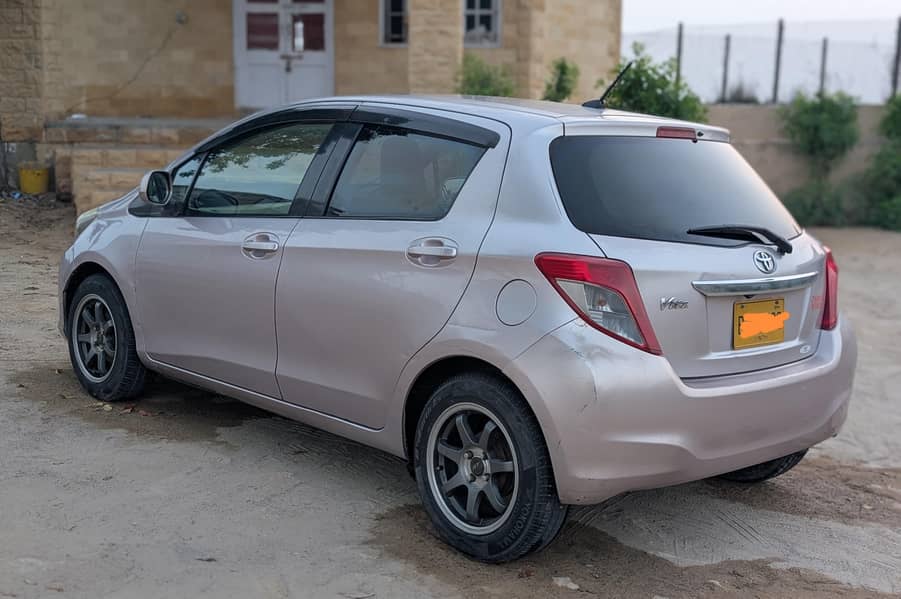 vitz 2011/2014 3
