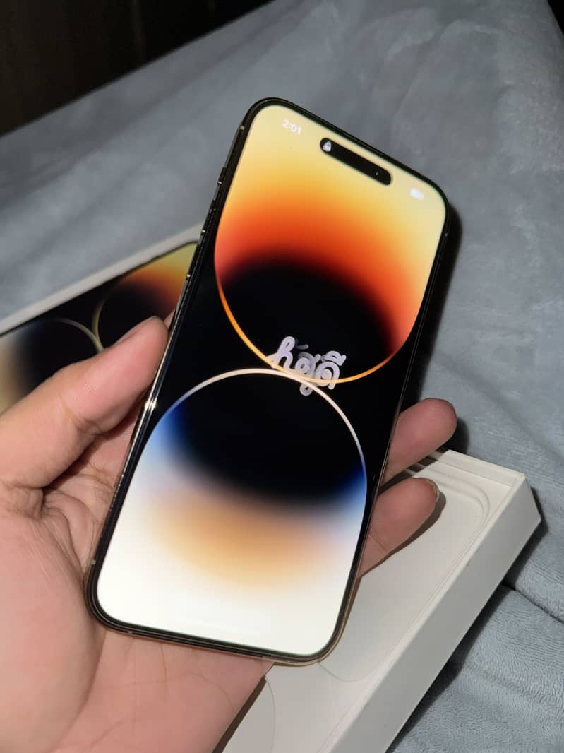 Apple iPhone 14 Pro Max 2