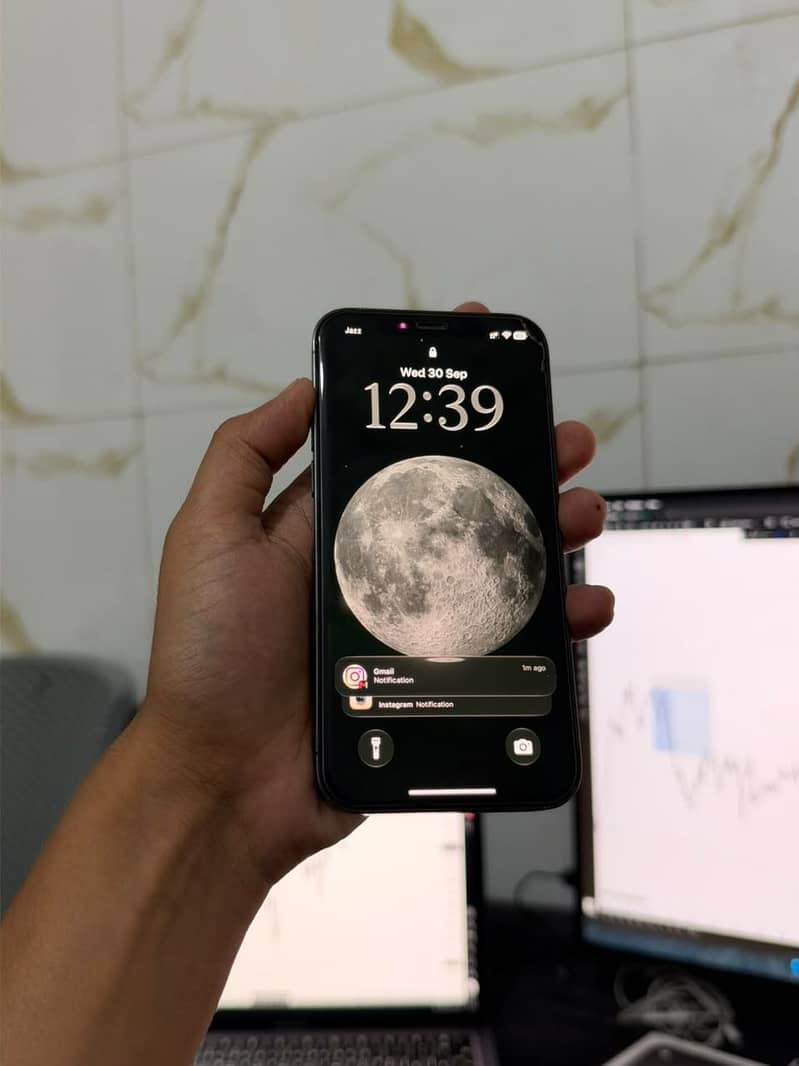 Apple iPhone 12 Pro 1
