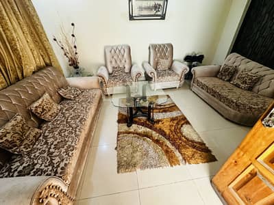 7 Seater Sofa Set – Good Condition