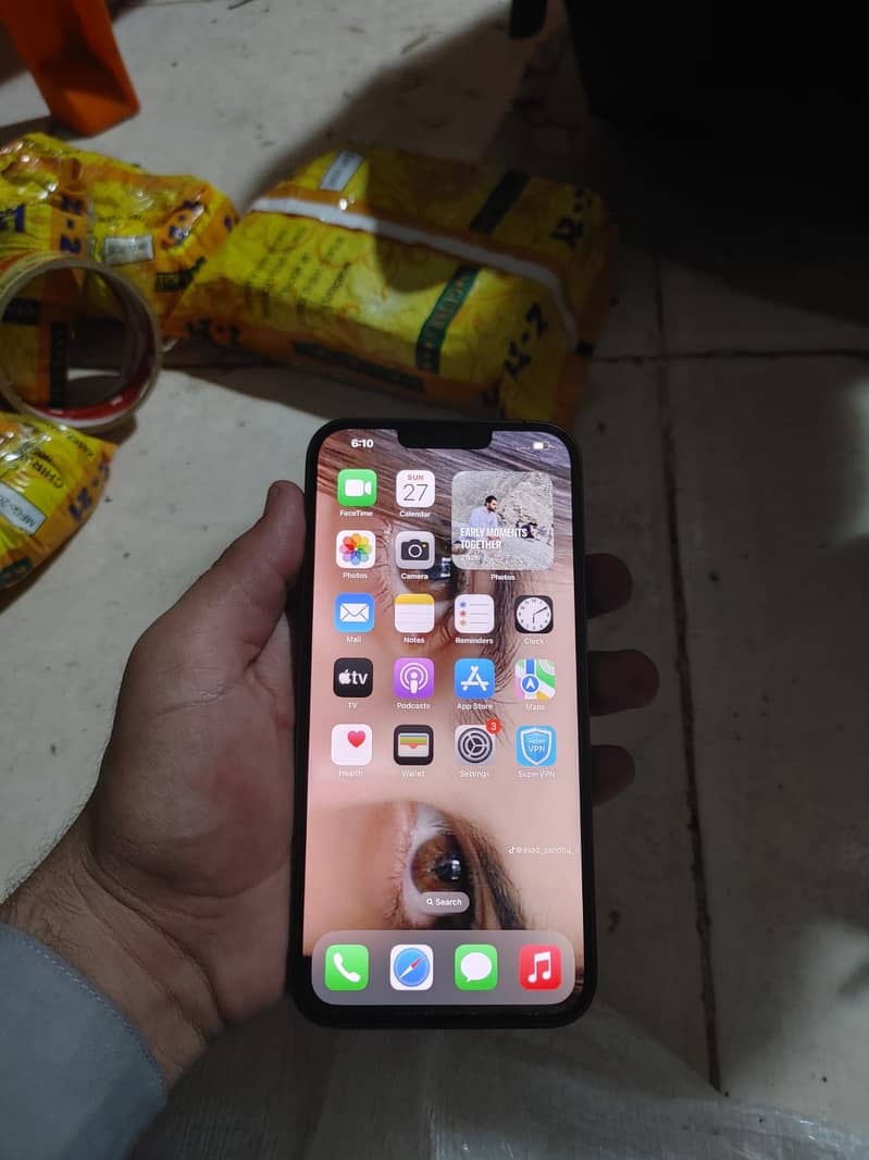 Apple iPhone 13 Pro Max 6