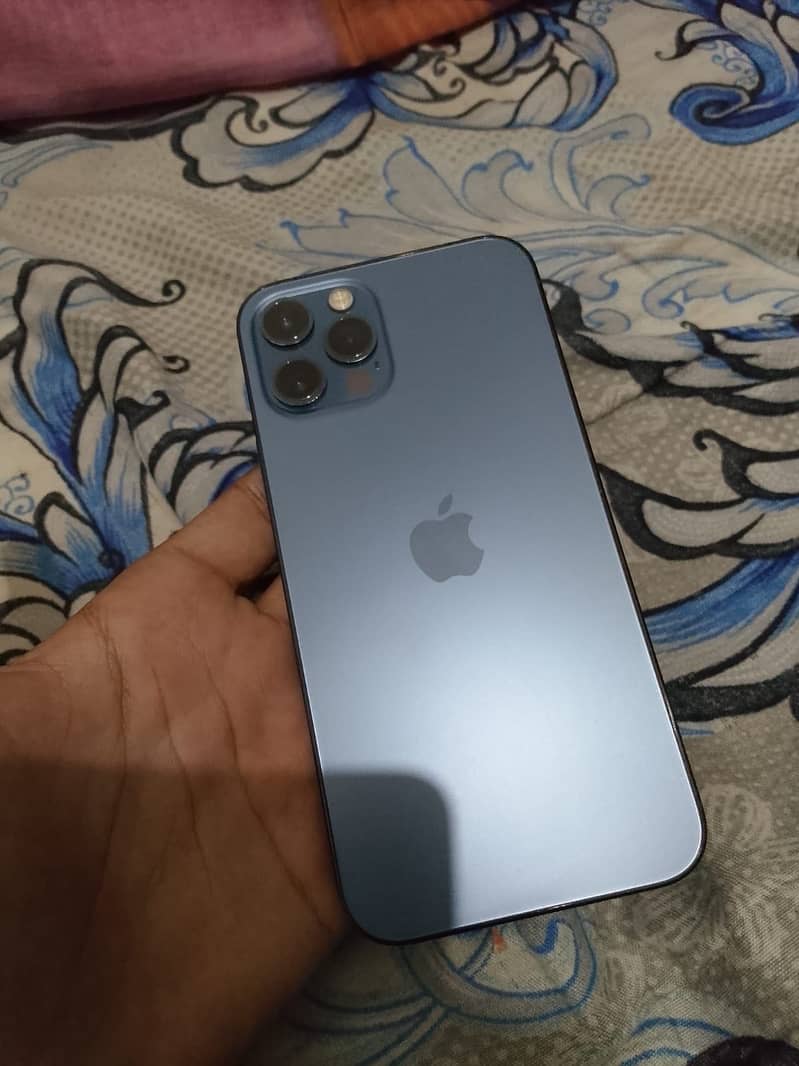 Apple iPhone 12 Pro 1