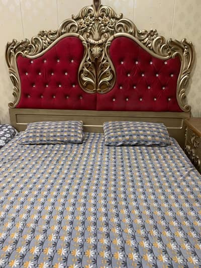 Crown Bed set