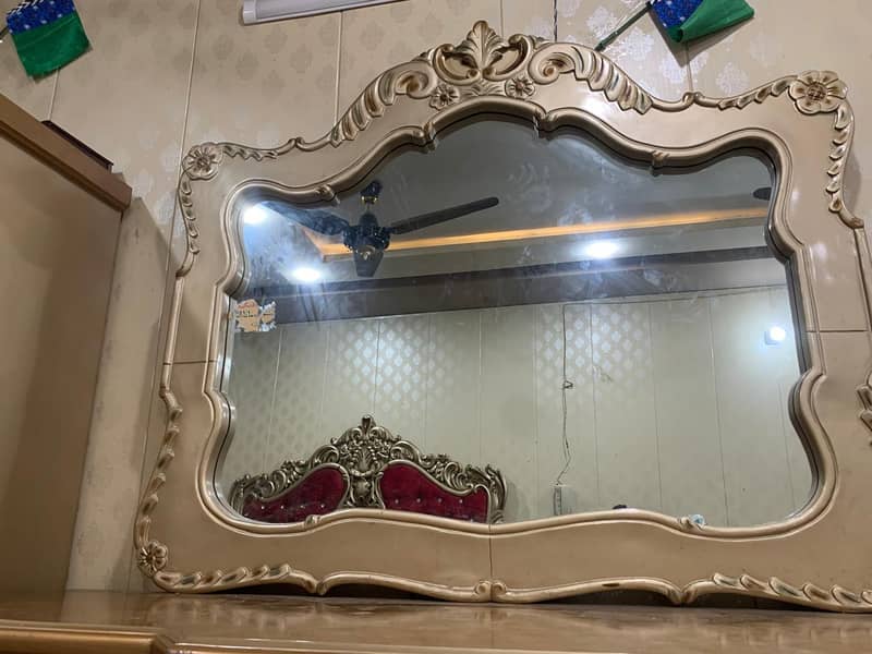 Crown Bed set 5