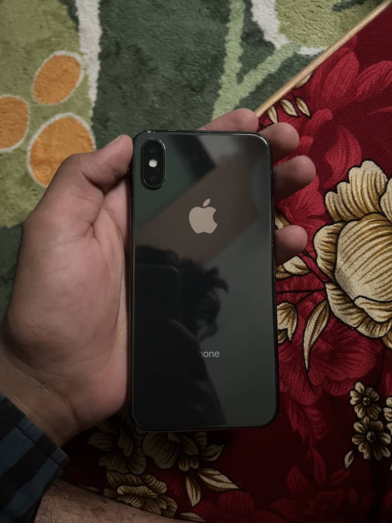 Apple iPhone X 5