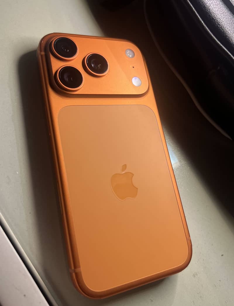 Apple iPhone 17 Pro 1