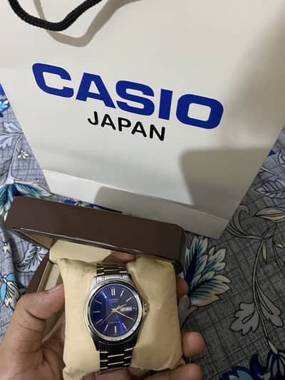Selling casio watch
