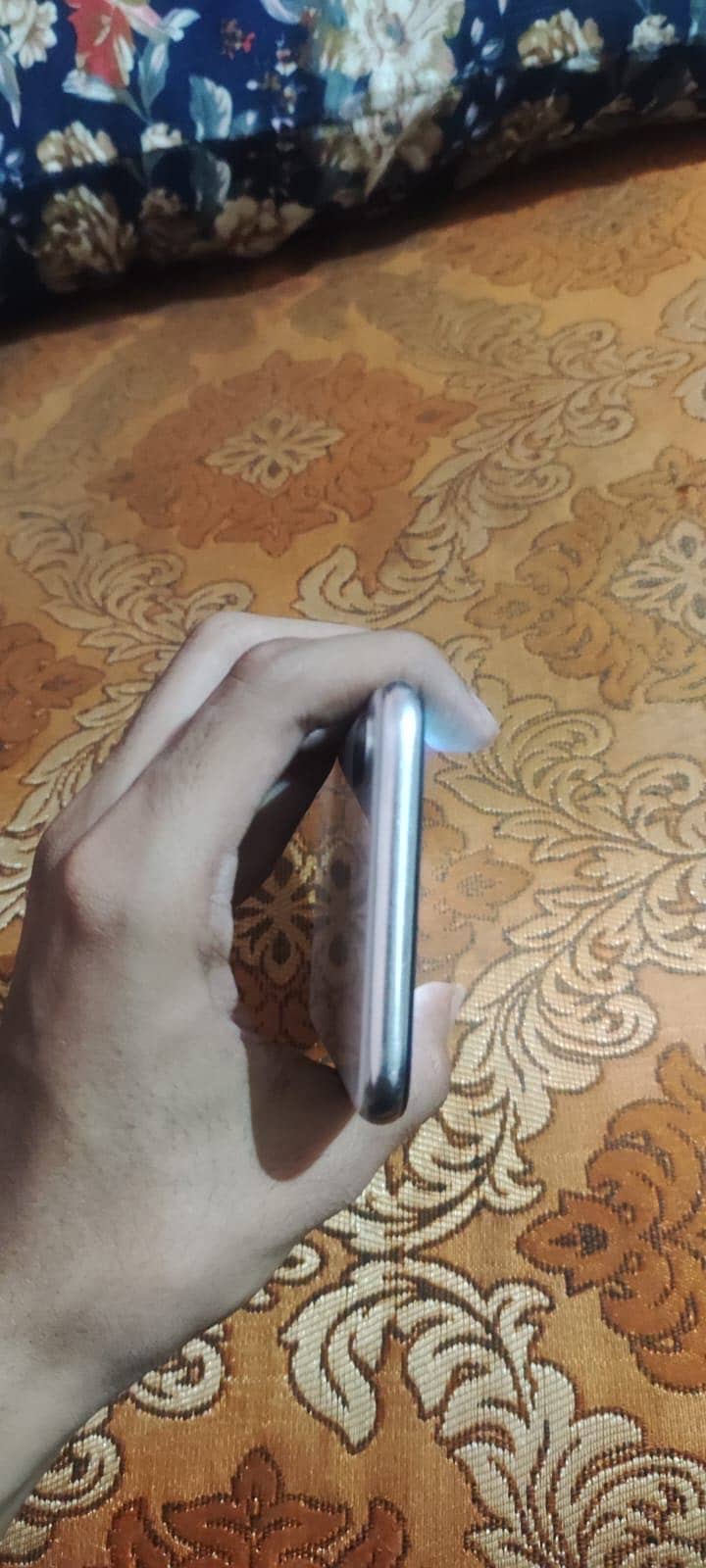 Apple iPhone X 6