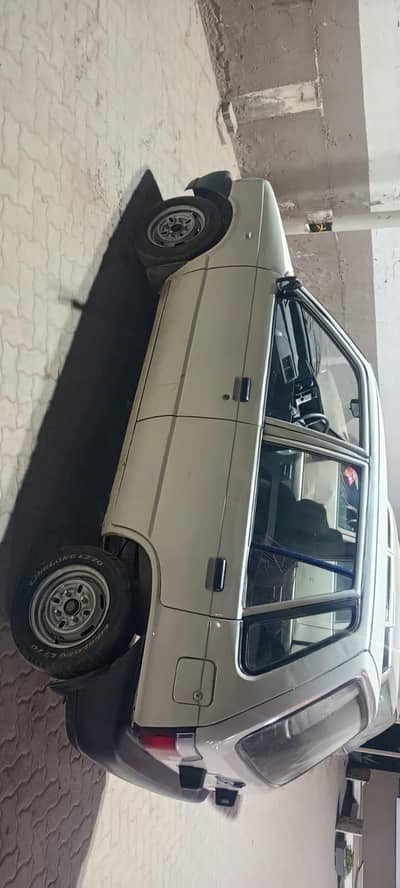 Suzuki Mehran VXR 2005
