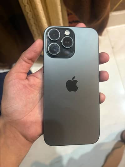 Apple iPhone 16 Pro Max