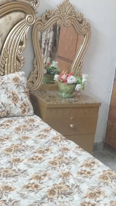 side tables in new condition