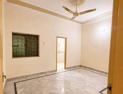 2 bed flats available for rent pak Arab society