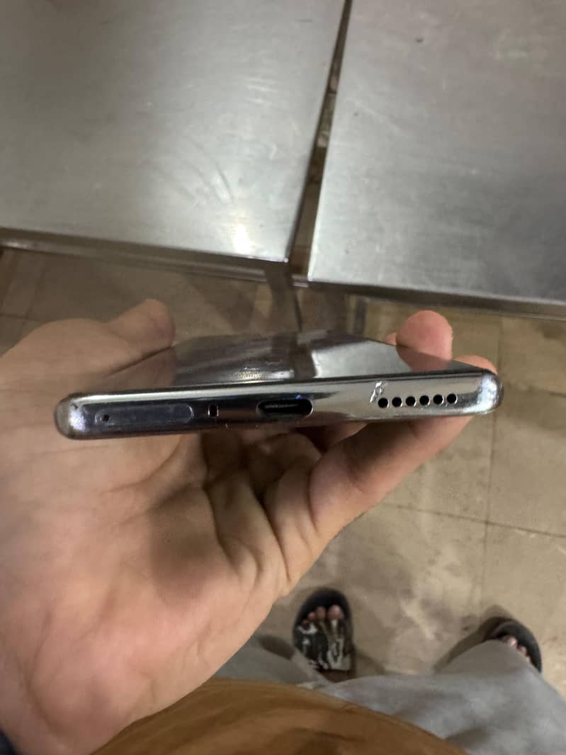 Tecno CAMON 40 Pro 2