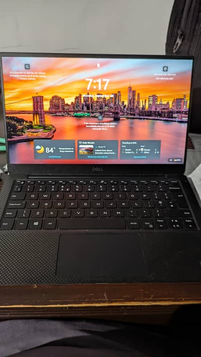 Dell XPS core I5 11gen