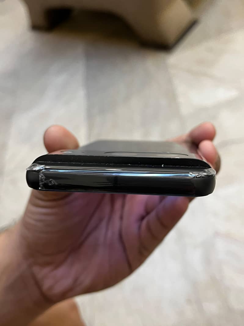 Google Pixel 8 3