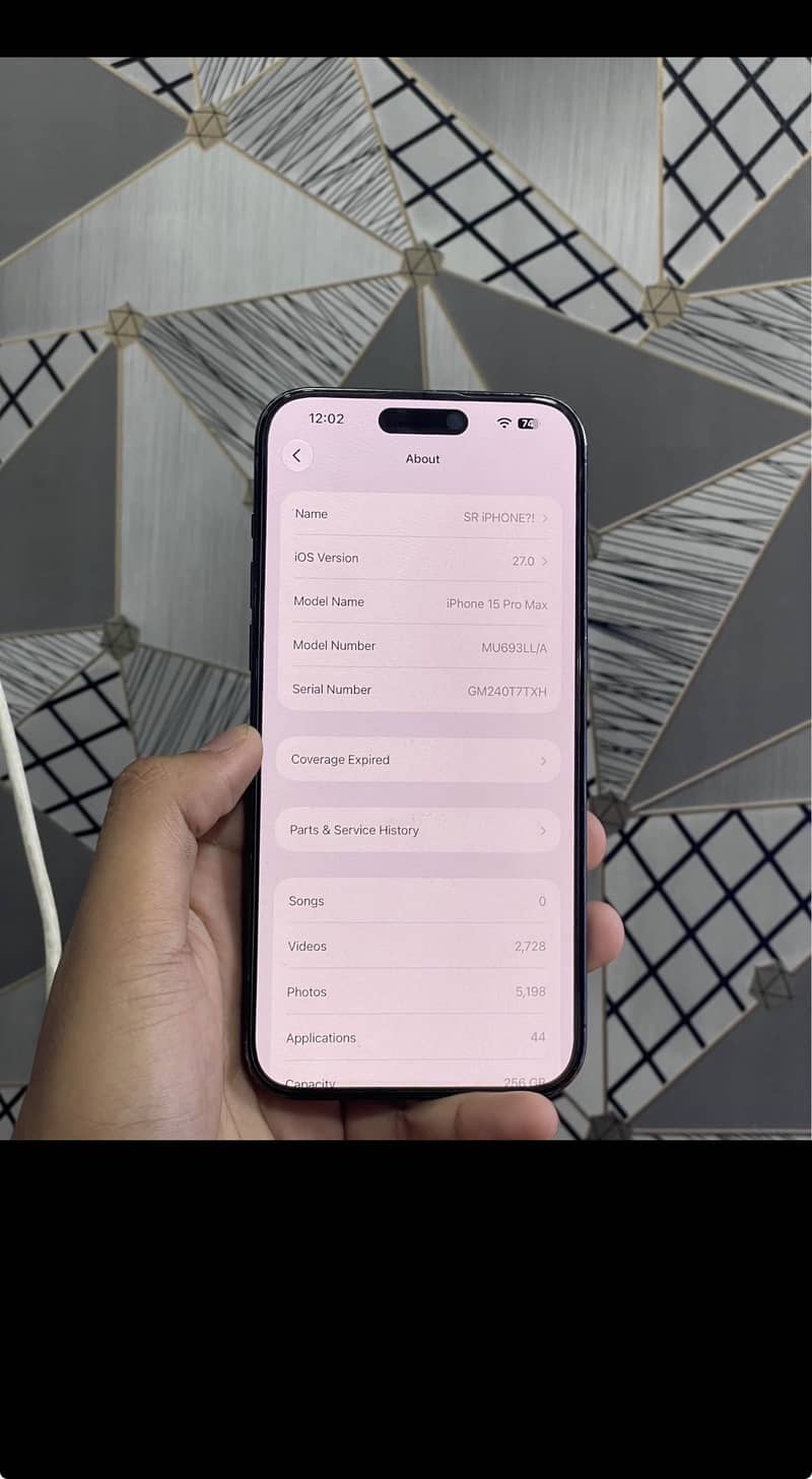 Apple iPhone 15 Pro Max 6