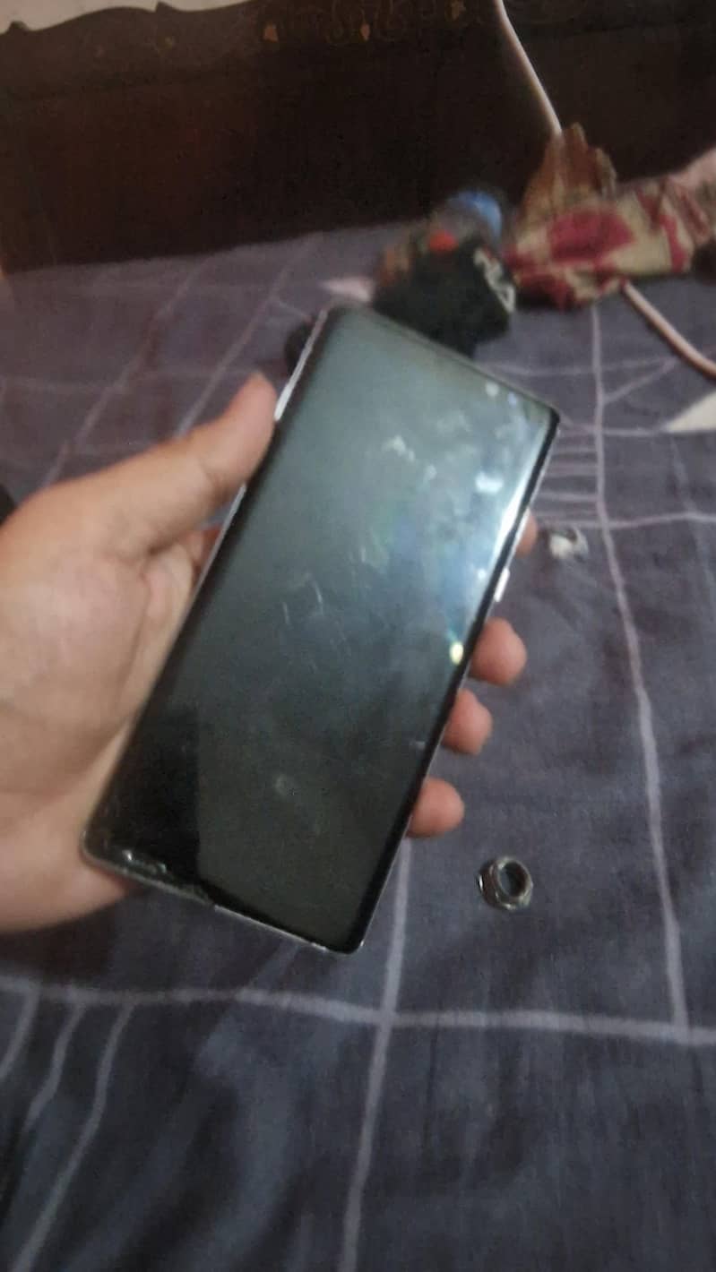 Samsung Mobile Note 8 1