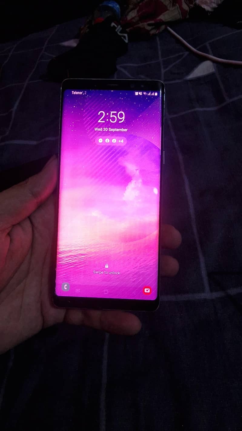 Samsung Mobile Note 8 4