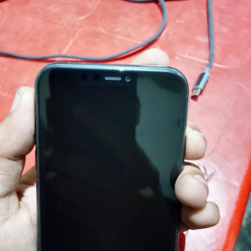 Apple iPhone 11 2