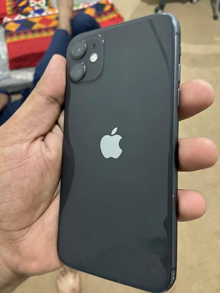 Apple iPhone 11 0