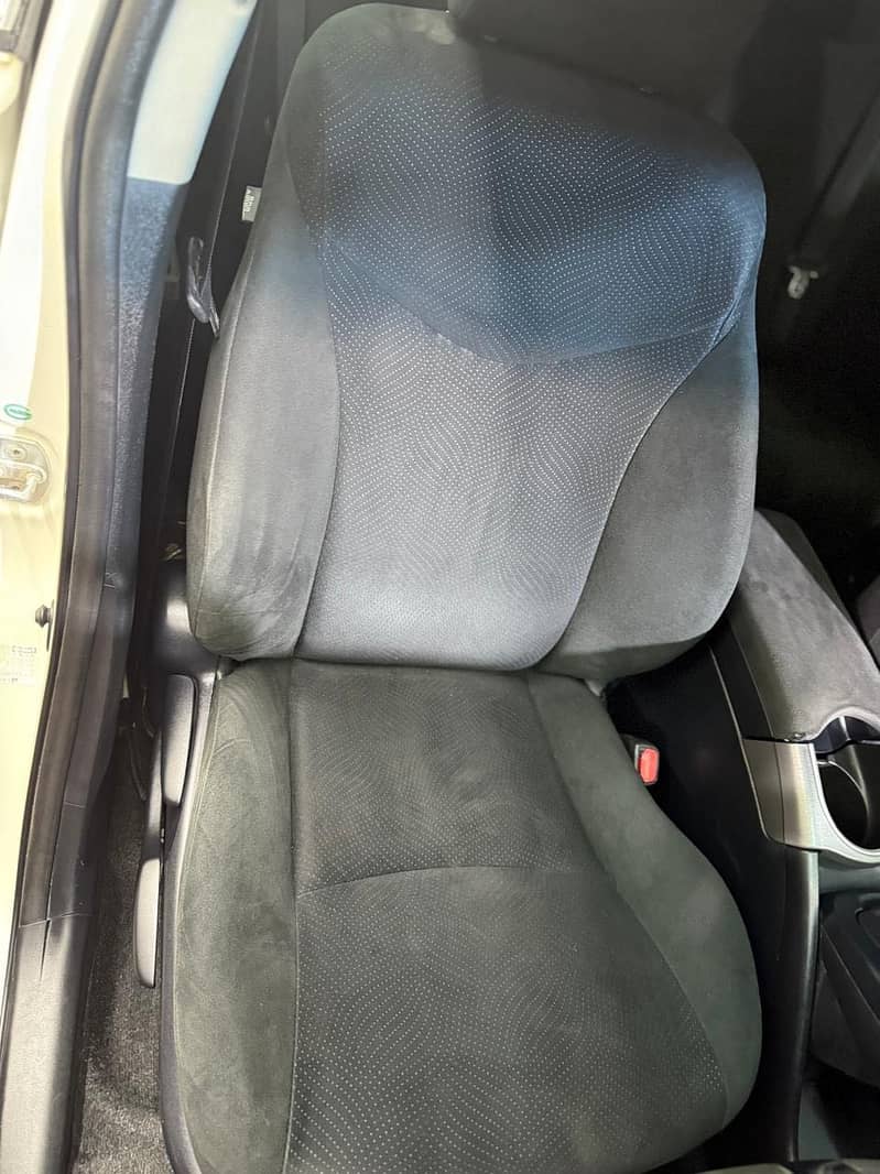 prius 2014 4
