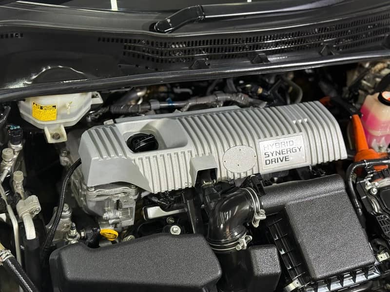 prius 2014 9