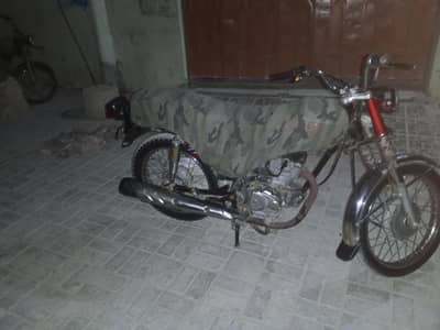 United 125