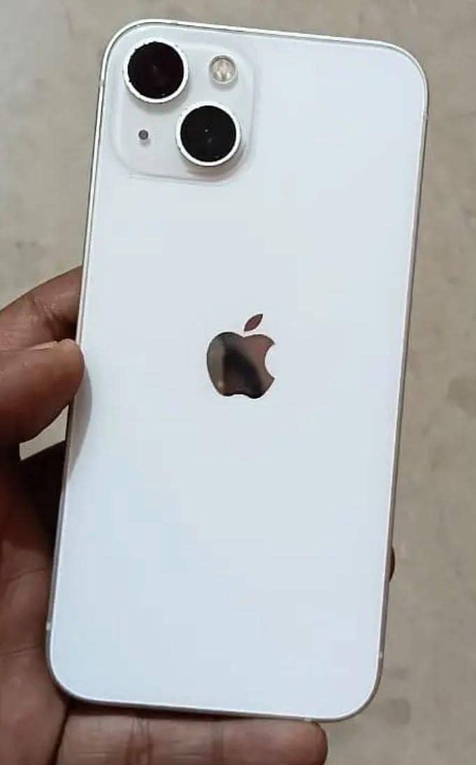 Apple iPhone 13 3