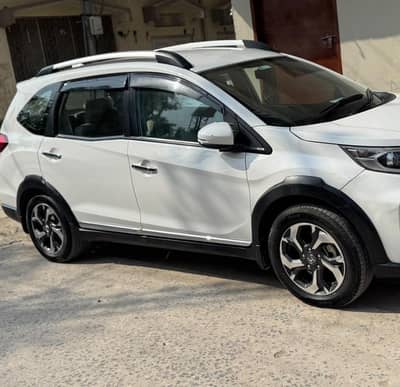 Honda BR-V 2018 FULL OPTION AUTO S PAKIG