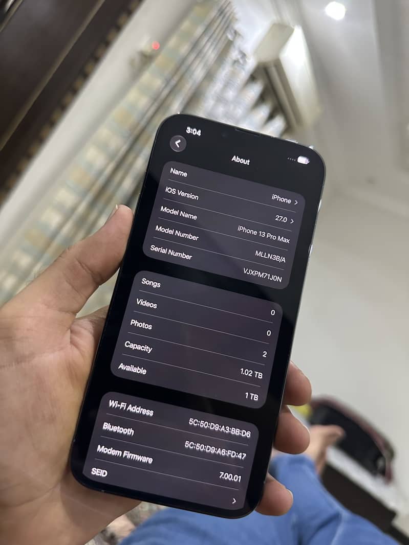 Apple iPhone 13 Pro Max 1
