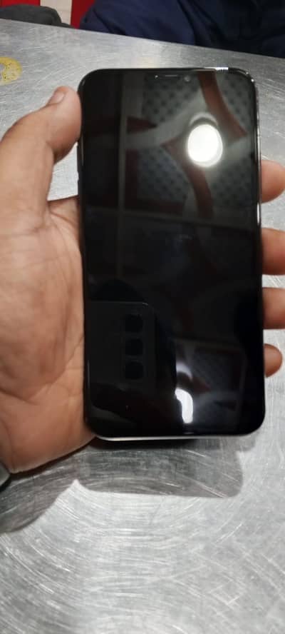 Apple iPhone XS Factory Unlock