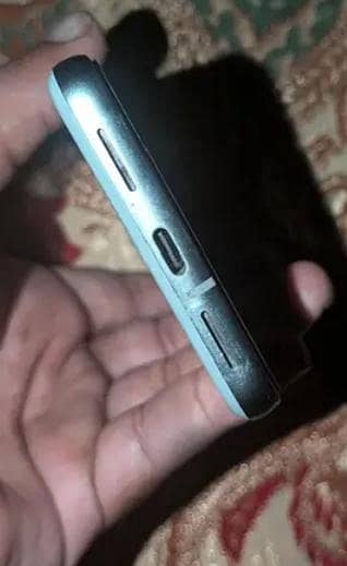 Google Pixel 8 2
