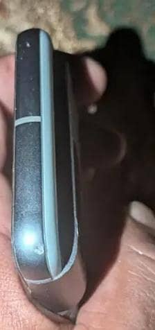 Google Pixel 8 4