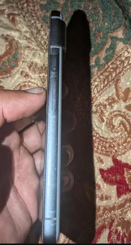 Google Pixel 8 5