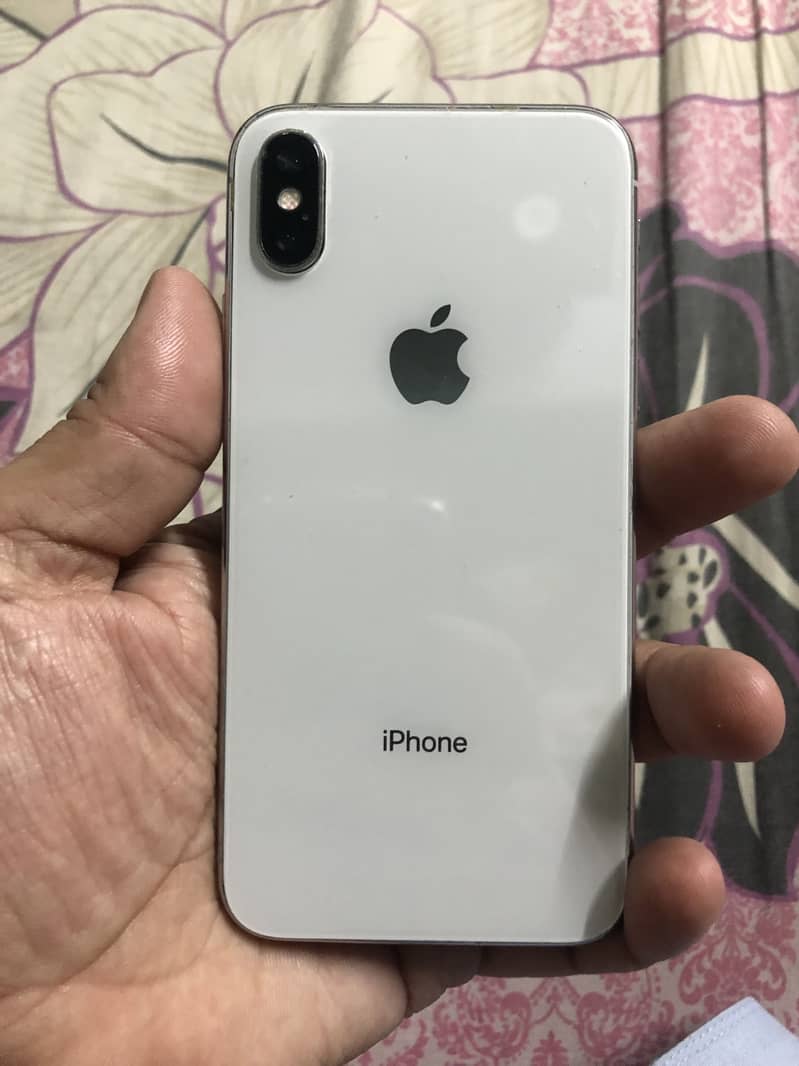 Apple iPhone X 4