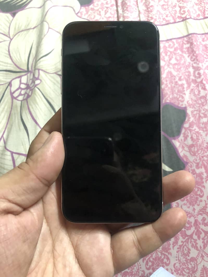 Apple iPhone X 5